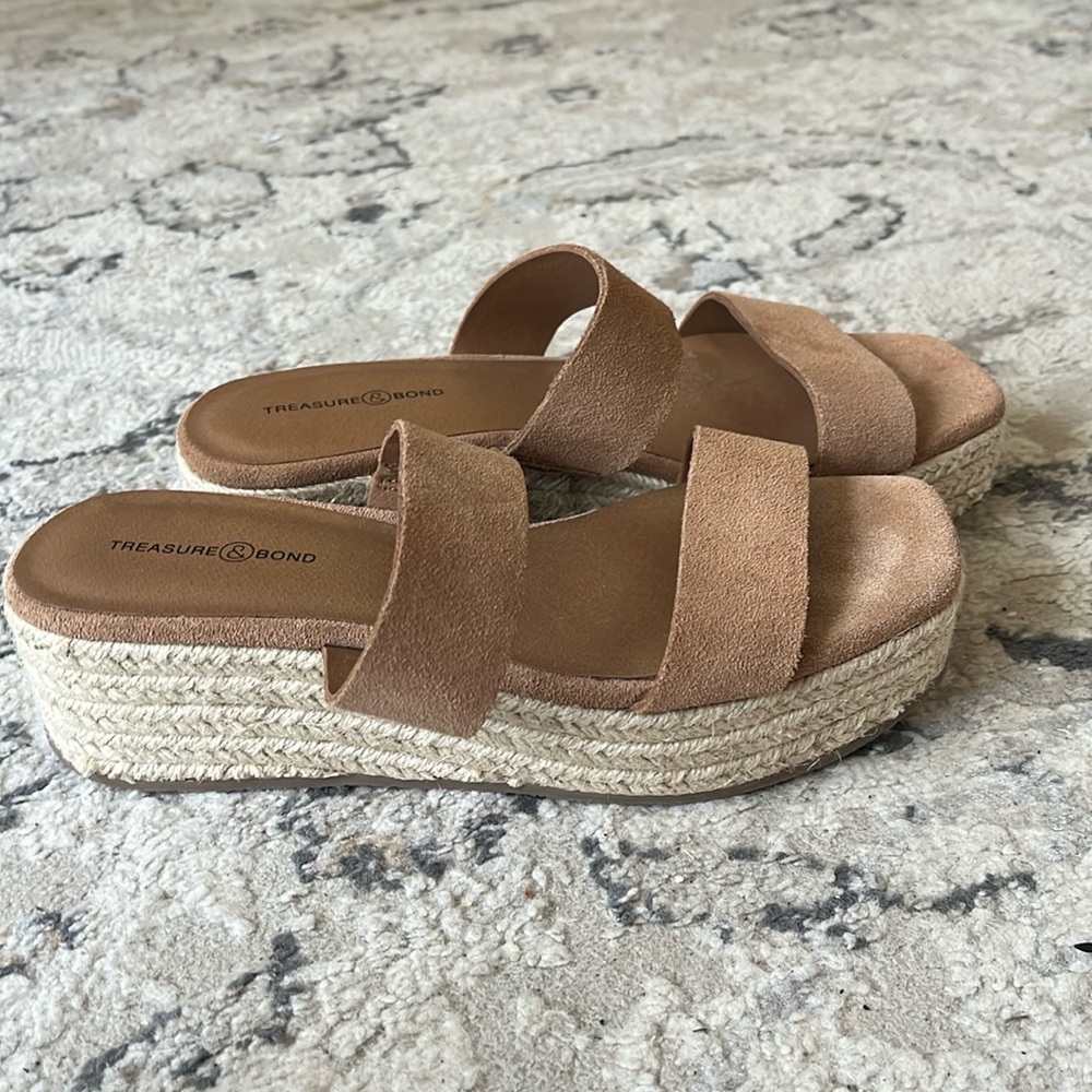 Treasure  & Bond suede sandals.